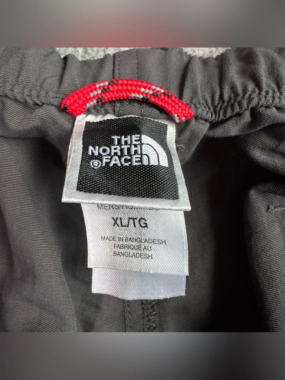 North Face Paramount Peak Convertible Cargo Pants/Shorts Mens XL Dark Grey A146